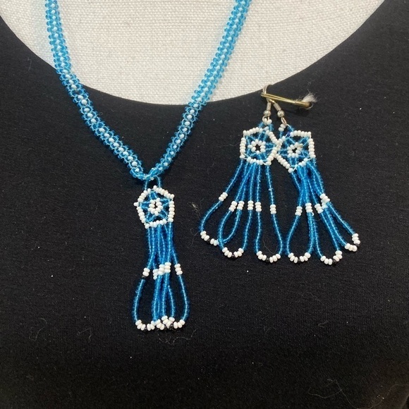 Vtg handmade turquoise & white seed bead morning star necklace & earring set - Picture 2 of 7